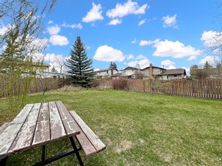Photo 21: 23 Woodbrook Green SW in Calgary: Woodbine Detached for sale : MLS®# A1220996