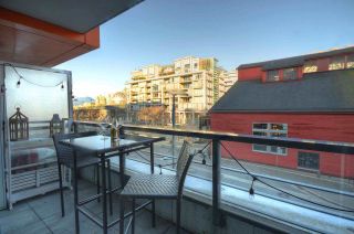 Photo 11: 304 123 W 1ST Avenue in Vancouver: False Creek Condo for sale in "COMPASS" (Vancouver West)  : MLS®# R2554885