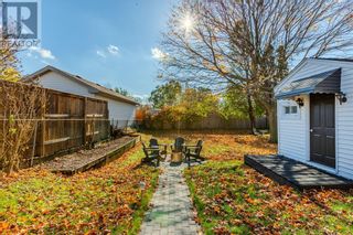 Photo 31: 661 ORCHARD AVENUE in Sarnia: House for sale : MLS®# 24005594