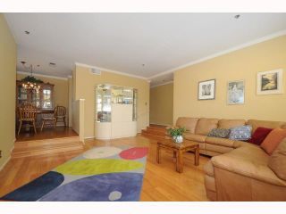 Photo 3: MISSION HILLS Condo for sale : 2 bedrooms : 909 Sutter #201 in San Diego