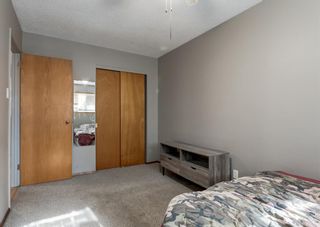 Photo 12: 11152 Sacramento Drive SW in Calgary: Southwood Semi Detached (Half Duplex) for sale : MLS®# A2025382