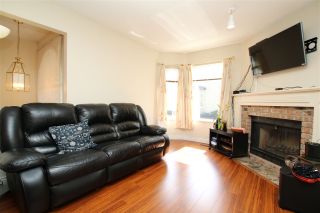 Photo 5: 15 8751 BENNETT ROAD in Richmond: Brighouse South Townhouse for sale : MLS®# R2152089