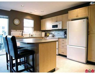 Photo 2: 15168 36TH Ave in Surrey: Morgan Creek Townhouse for sale in "SOLAY" (South Surrey White Rock)  : MLS®# F2627321