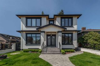 Photo 1: 6977 RALEIGH Street in Vancouver: Killarney VE House for sale in "Killarney" (Vancouver East)  : MLS®# R2468200