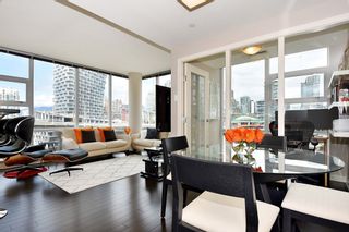 Photo 5: 1005 638 BEACH Crescent in Vancouver: Yaletown Condo for sale in "ICON" (Vancouver West)  : MLS®# R2357913