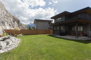 Photo 20: 40332 ARISTOTLE Drive in Squamish: University Highlands House for sale in "UNIVERSITY MEADOWS" : MLS®# R2318510