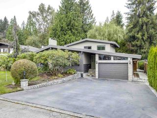 Photo 1: 1113 BLUE HERON Crescent in Port Coquitlam: Lincoln Park PQ House for sale in "LINCOLN PARK PQ" : MLS®# R2509725