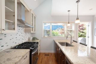 Photo 13: 2812 W 14TH Avenue in Vancouver: Kitsilano House for sale (Vancouver West)  : MLS®# R2895676
