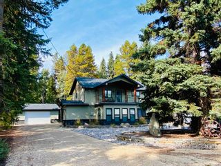 Photo 1: 1431 GRENFELL Place in Valemount: Valemount - Town House for sale (Robson Valley)  : MLS®# R2740773