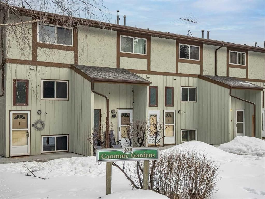 Main Photo: 8 630 3rd Street: Canmore Row/Townhouse for sale : MLS®# A2091475