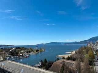 Main Photo: 1805 1000 BEACH Avenue in Vancouver: Yaletown Condo for sale (Vancouver West)  : MLS®# R2870407
