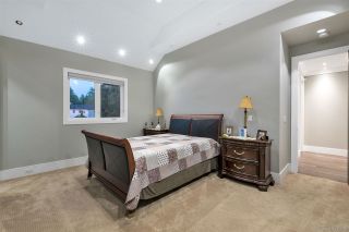 Photo 19: 15026 ASHBY Place in Surrey: Bear Creek Green Timbers House for sale : MLS®# R2443229