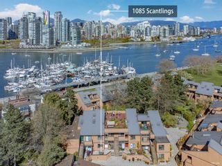 Photo 2: 1085 SCANTLINGS in Vancouver: False Creek Townhouse for sale in "Marine Mews" (Vancouver West)  : MLS®# R2871931