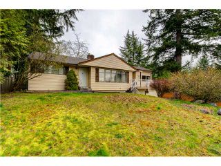 Photo 2: 2524 BENDALE Road in North Vancouver: Blueridge NV House for sale : MLS®# V1112186