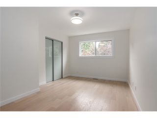 Photo 12: 2116 E 19TH Avenue in Vancouver: Grandview VE House for sale in "TROUT LAKE" (Vancouver East)  : MLS®# V1088233