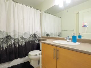 Photo 11: 1198 VILLAGE GREEN Way in Squamish: Downtown SQ Townhouse for sale in "Eaglewind" : MLS®# R2462696