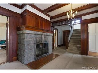 Photo 4: 3601 Cedar Hill Rd in VICTORIA: SE Cedar Hill House for sale (Saanich East)  : MLS®# 739653