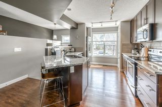 Photo 4: 576 Mckenzie Towne Drive SE in Calgary: McKenzie Towne Row/Townhouse for sale : MLS®# A1212761