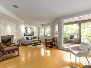 Photo 6: 2411 W 1ST Avenue in Vancouver: Kitsilano Townhouse for sale in "Bayside Manor" (Vancouver West)  : MLS®# R2191405