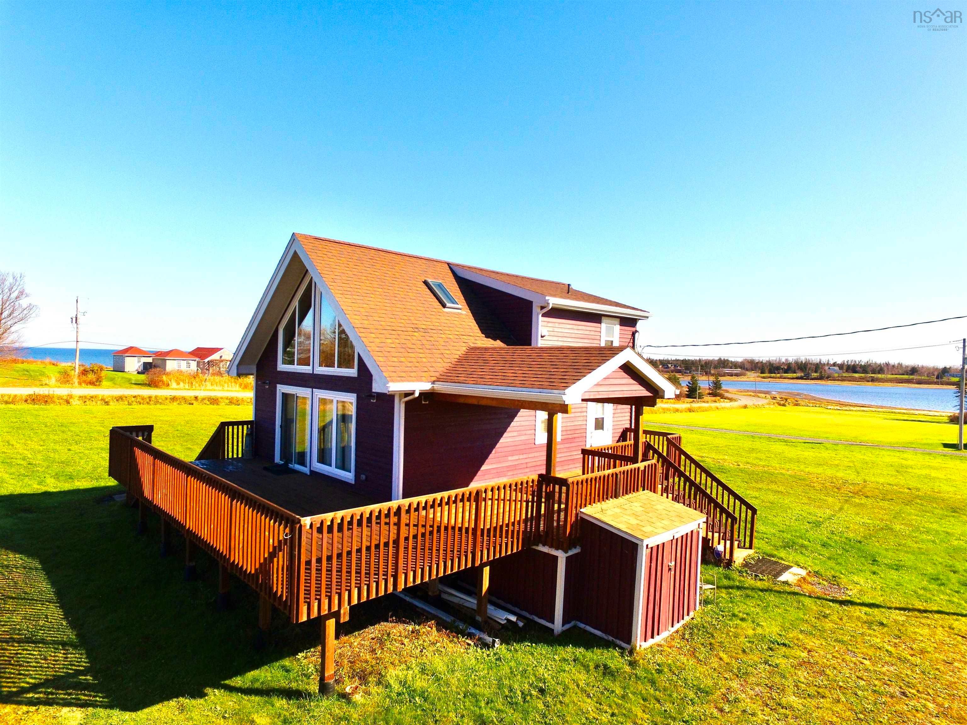 Main Photo: 618 Caribou Island Road in Caribou Island: 108-Rural Pictou County Residential for sale (Northern Region)  : MLS®# 202224809