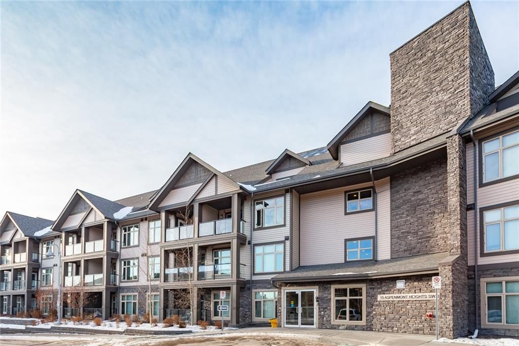 Main Photo: 309 15 ASPENMONT Heights SW in Calgary: Aspen Woods Apartment for sale : MLS®# C4284705