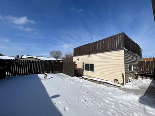 Photo 27: 835 Rundleside Drive NE in Calgary: Rundle Detached for sale : MLS®# A2029170