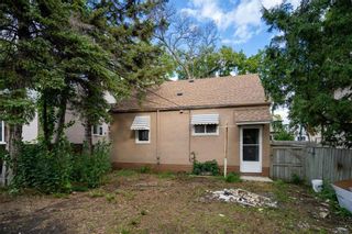 Photo 11: 808 Home Street in Winnipeg: West End Residential for sale (5A)  : MLS®# 202221047
