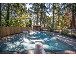 Photo 14: 2817 Murray Dr in VICTORIA: SW Portage Inlet House for sale (Saanich West)  : MLS®# 738601