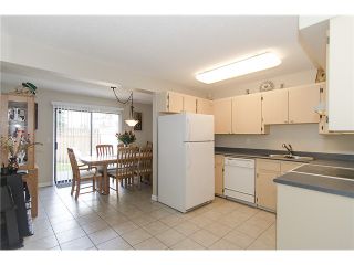 Photo 5: 250 BALMORAL Place in Port Moody: North Shore Pt Moody Townhouse for sale : MLS®# V1054135