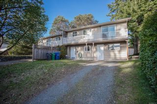 Photo 3: 1440/1430 Townsite Rd in Nanaimo: Na Central Nanaimo Full Duplex for sale : MLS®# 894135