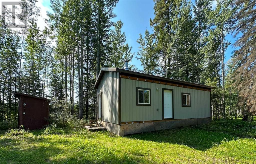 Main Photo: 19 Shiningbank Lake in Rural Yellowhead County: House for sale : MLS®# A2076421