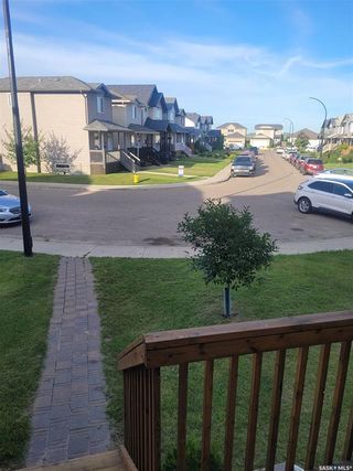 Photo 2: 746 Lamarsh Lane in Saskatoon: Willowgrove Residential for sale : MLS®# SK920539