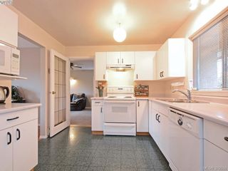 Photo 10: 6756 Central Saanich Rd in VICTORIA: CS Keating House for sale (Central Saanich)  : MLS®# 762289