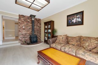 Photo 13: 2562 STEEPLE Court in Coquitlam: Upper Eagle Ridge House for sale : MLS®# R2694058