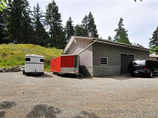Photo 15: 421 Brookleigh Rd in VICTORIA: SW Elk Lake House for sale (Saanich West)  : MLS®# 672161