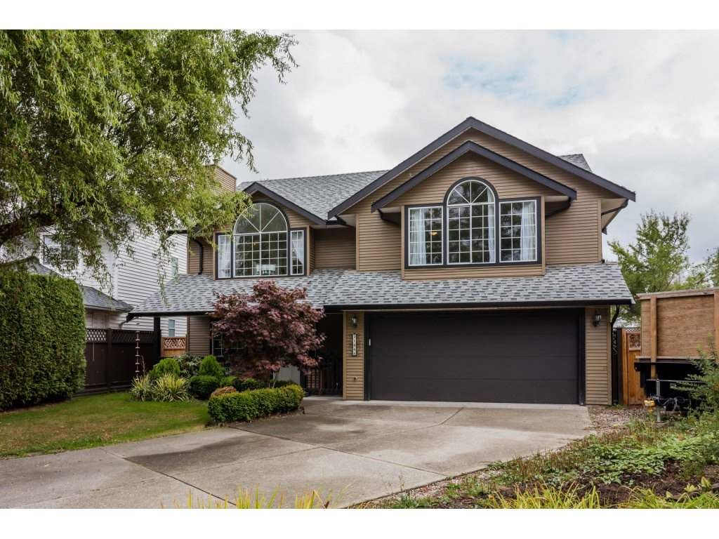 Main Photo: 21668 50B AVENUE in Langley: Murrayville House for sale : MLS®# R2209180