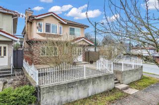 Photo 2: 2808 HORLEY Street in Vancouver: Collingwood VE House for sale (Vancouver East)  : MLS®# R2848854