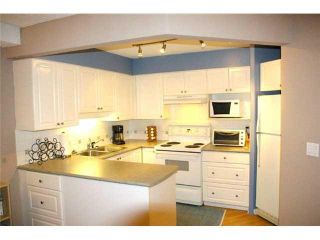 Photo 3: 210 215 12TH Street in New Westminster: Uptown NW Condo for sale in "DISCOVERY REACH" : MLS®# V891803