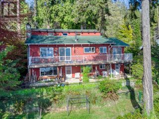 Photo 1: 4323 HIGHWAY 101 in Powell River: House for sale : MLS®# 18008