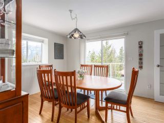 Photo 4: 1071 GLACIER VIEW Drive in Squamish: Garibaldi Highlands House for sale in "Garibaldi Highlands" : MLS®# R2153078