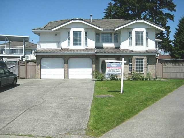 Main Photo: 8768 128A Street in Surrey: Queen Mary Park Surrey House for sale : MLS®# F1423702