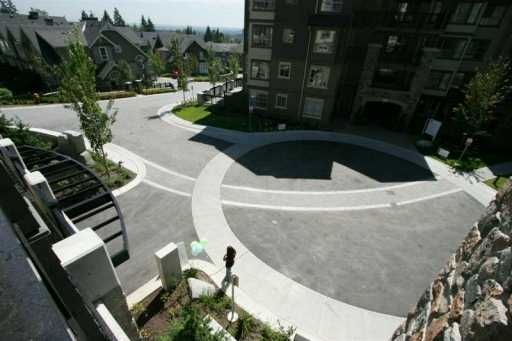 Photo 8: Photos: 213 2969 WHISPER WY in Coquitlam: Westwood Plateau Condo for sale in "SUMMERLIN" : MLS®# V606530