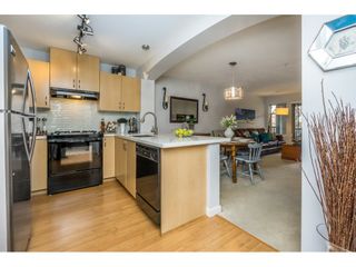 Photo 6: 302 2988 SILVER SPRINGS Boulevard in Coquitlam: Westwood Plateau Condo for sale in "TRILLIUM" : MLS®# R2140342