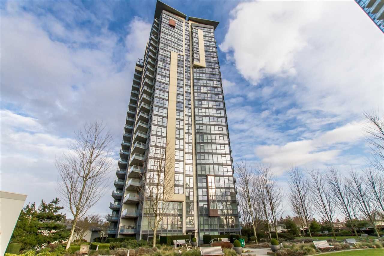 Main Photo: 902 2225 HOLDOM Avenue in Burnaby: Central BN Condo for sale in "Legacy Towers" (Burnaby North)  : MLS®# R2463125