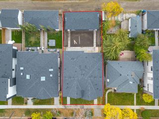 Photo 2: 512 14 Avenue NE in Calgary: Renfrew Semi Detached (Half Duplex) for sale : MLS®# A2111795