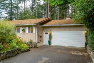 Photo 4: 1928 Barrett Dr in North Saanich: NS Dean Park House for sale : MLS®# 887124
