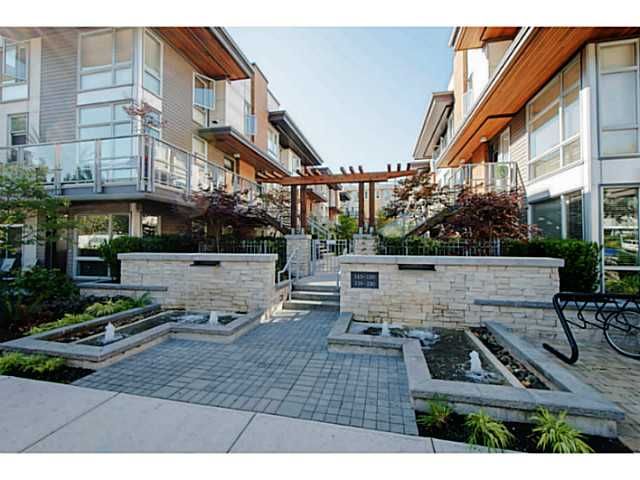 Main Photo: # 115 735 W 15TH ST in North Vancouver: Hamilton Condo for sale in "SEVEN 35" : MLS®# V1023700