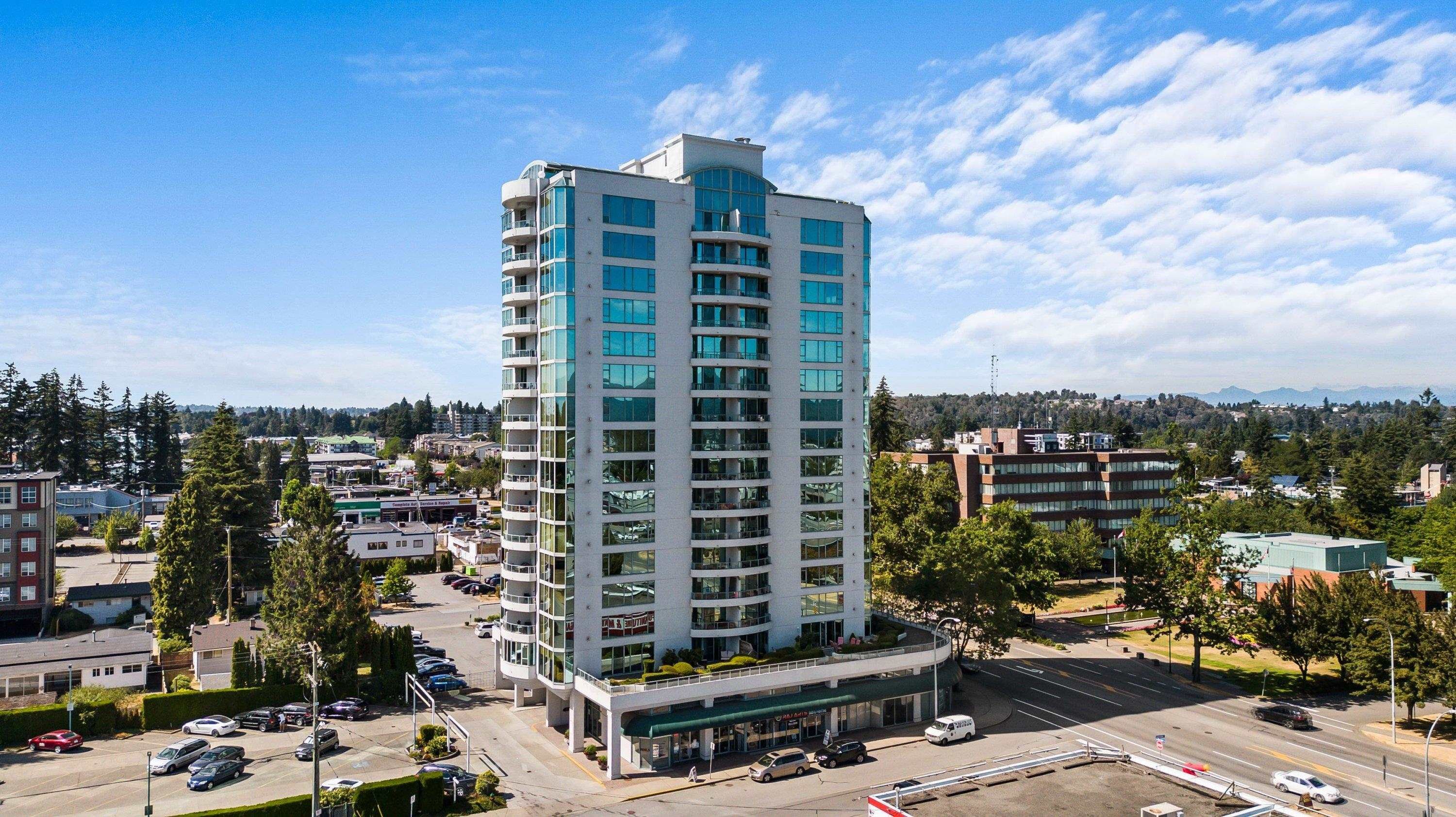 Main Photo: 604 32330 SOUTH FRASER Way in Abbotsford: Abbotsford West Condo for sale in "Town Centre Tower" : MLS®# R2813729