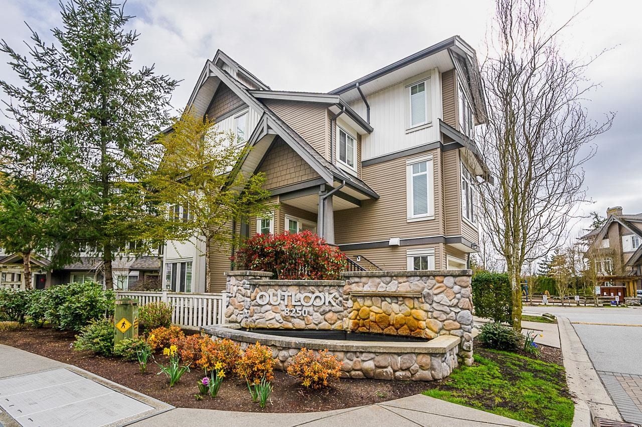 Main Photo: 68 8250 209B Street in Langley: Willoughby Heights Townhouse for sale : MLS®# R2711513