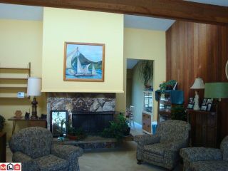 Photo 2: 11053 LYON Road in Delta: Sunshine Hills Woods House for sale (N. Delta)  : MLS®# F1219786